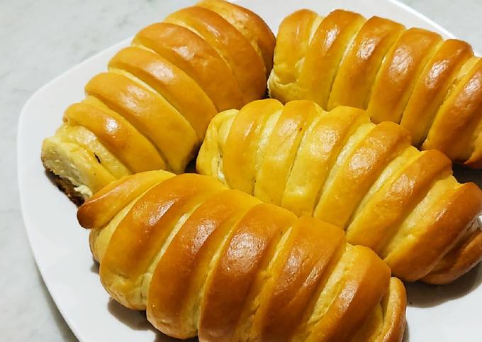 Resep Roti Pisang Lezatnya Gurih Manis dalam Setiap Gigitan